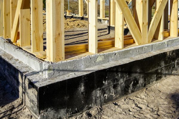 Sinking Foundation Lifting in Mobile