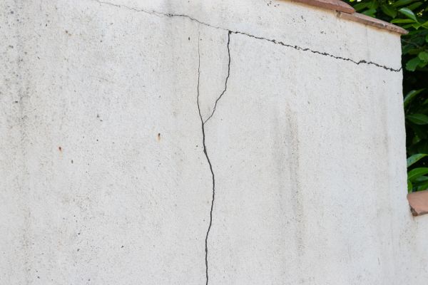 Foundation Crack Patching in Mobile