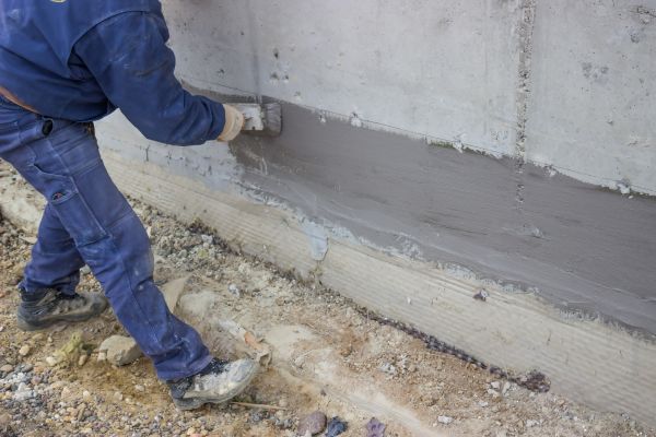 Foundation Crack Sealing in Mobile